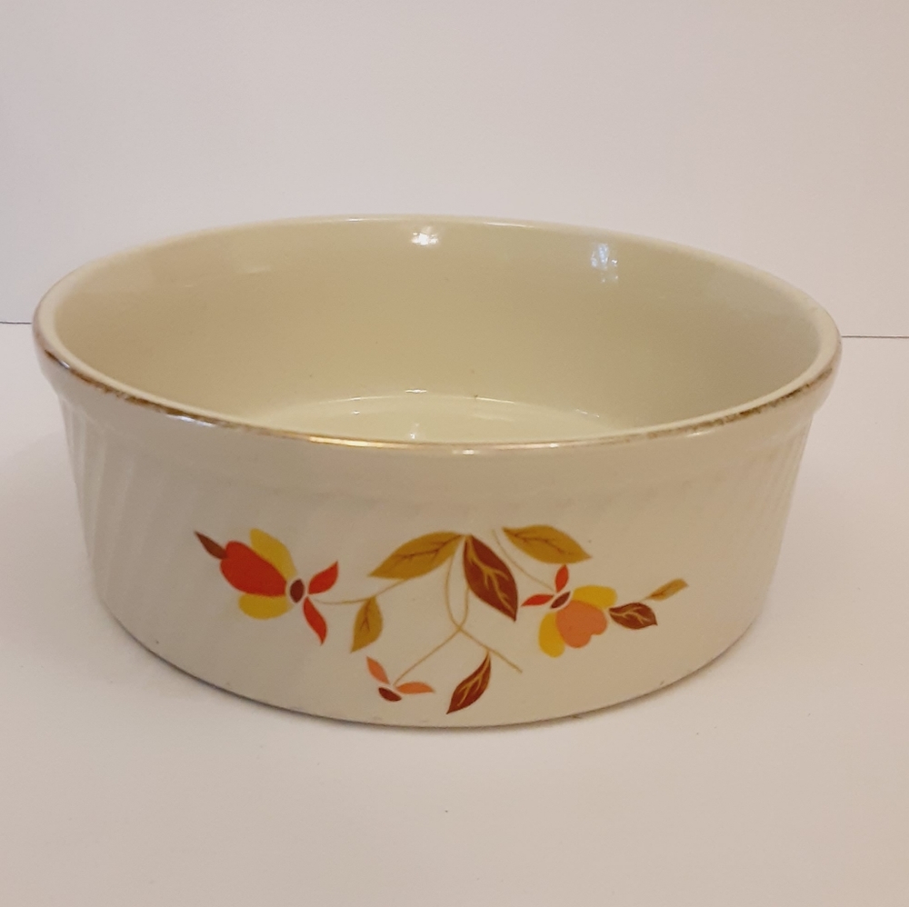VINTAGE HALL'S SUPERIOR JEWEL TEA AUTUMN LEAF 8" CASSEROLE/SOUFFLE/BAKER DISH
